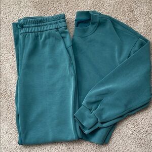 Teal Green LULULEMON soft stream Sweatshirt and Joggers Set